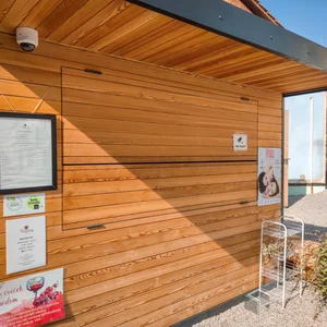 Stojnica Cubie Mirna